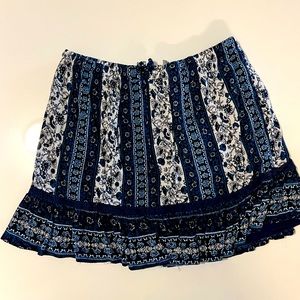 Charlotte Russe lined flowered mini skirt